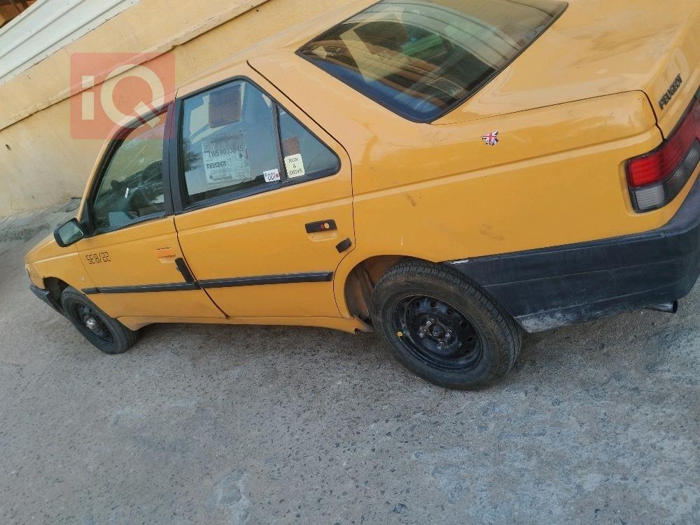 بيجو 405